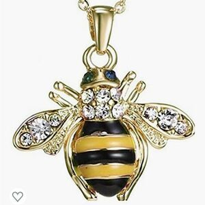 NWT Fashion Jewelry Bee Necklace